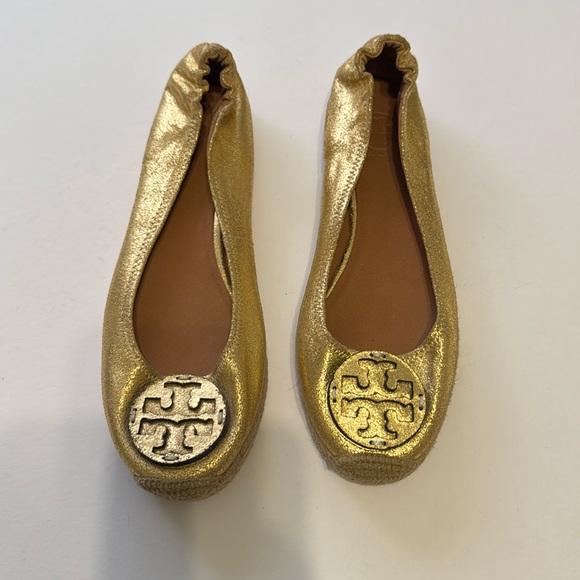 Tory Burch Espadrille Flat

Worn one time. - Picture 1 of 2